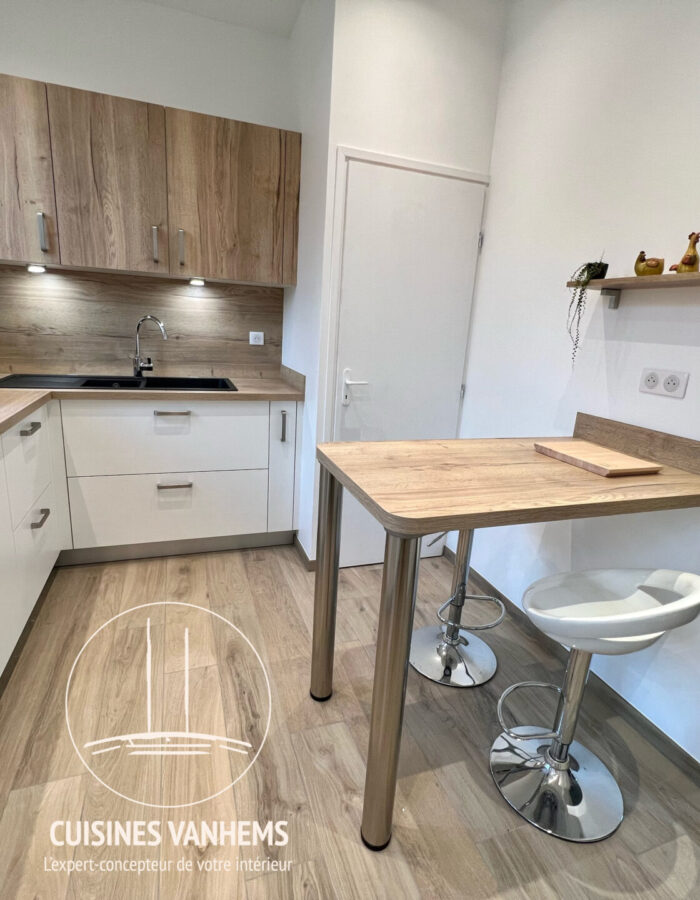 3DE8FB54-64AE-476D-87D3-AAB1FB3706C7