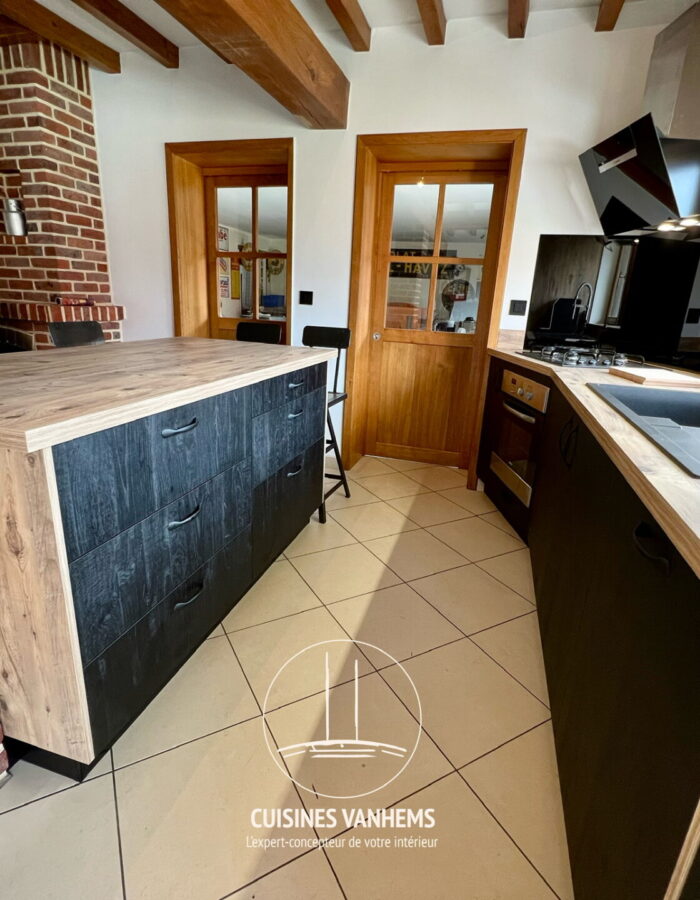 FCC5CA9A-0F65-4889-AFC5-29D0E7331836